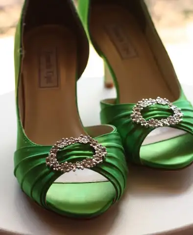Green-Wedding-Shoes-13.webp