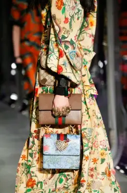 gucci-2017-2018-sonbahar-kis-ayakkabi-ve-canta-modelleri-58b0b133d9dd7.webp