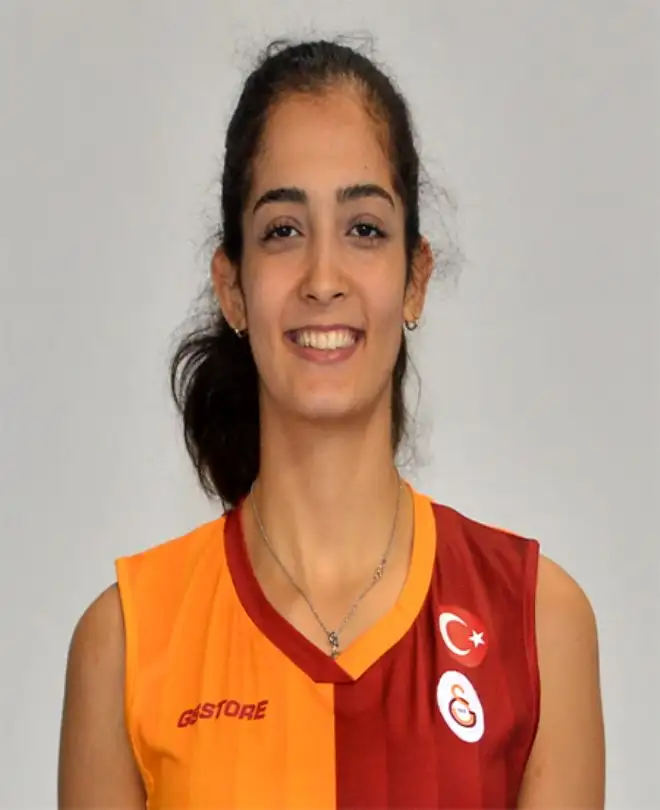 guzel-voleybolcu-yagmur-mislina-kilic-estetik-717325_6995_2_b.webp
