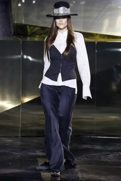h-m-paris-2016-2017-23.webp
