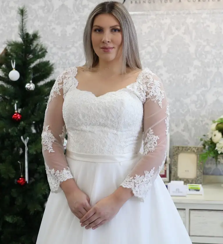 Helena-4.webp