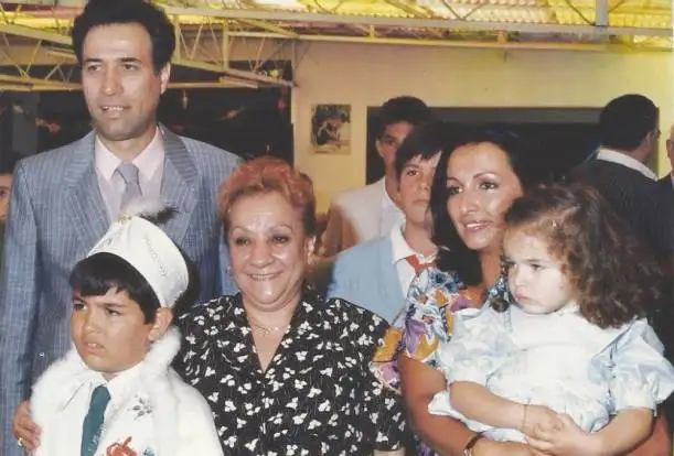 hic_gormedigimiz_fotograflariyla_kemal_sunal_(12)_728866388545f247fae883.webp