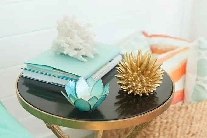 HomeGoods-Table.webp