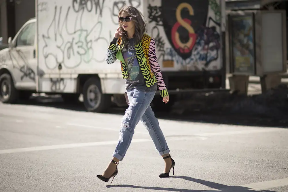 how-to-wear-boyfriend-jeans-8.webp