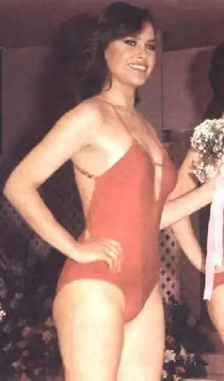 hulya avsar-140.webp