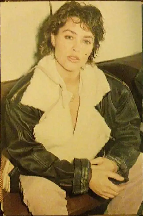 hulya avsar-211.webp