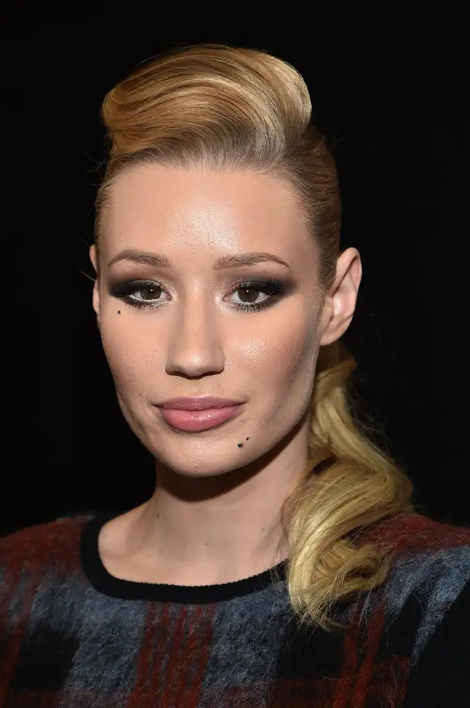 Iggy+Azalea+Makeup+Smoky+Eyes+4sIZ3CDdxnox.webp