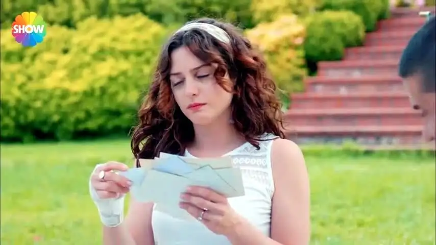 iliski-durumu-karisik-4-bolum-aysegul-ve-canin-coc_940961_76-1438006689.webp