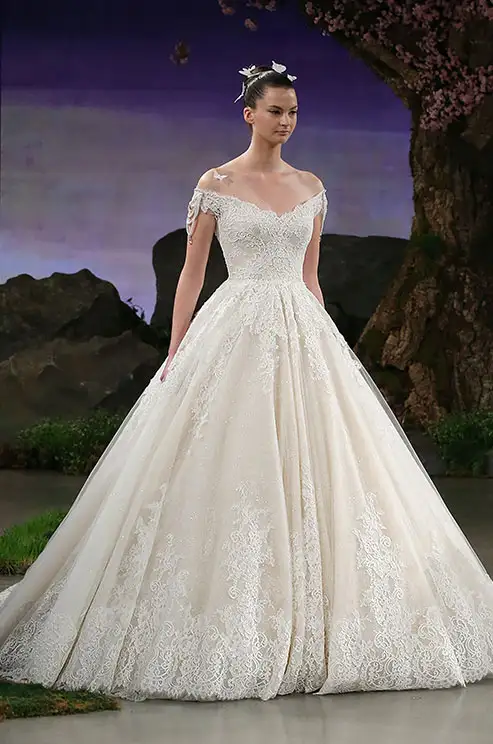 ines-di-santo-s16-16a_detail.webp