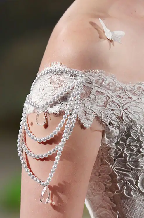 ines-di-santo-s16-16b_detail (1).webp