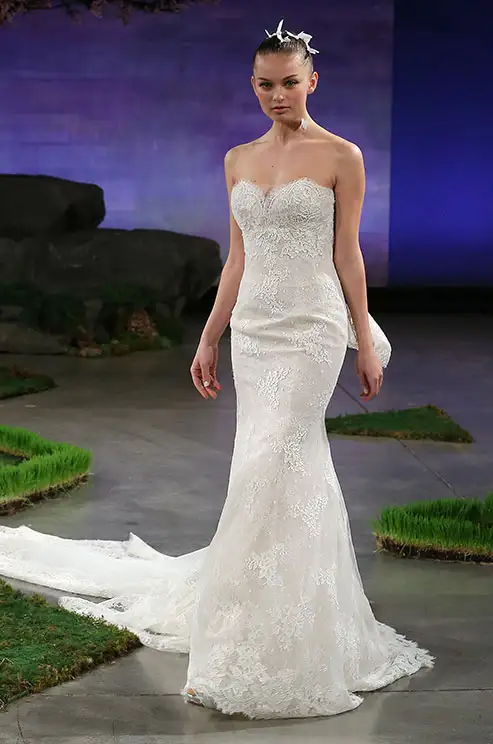 ines-di-santo-s16-18_detail (1).webp