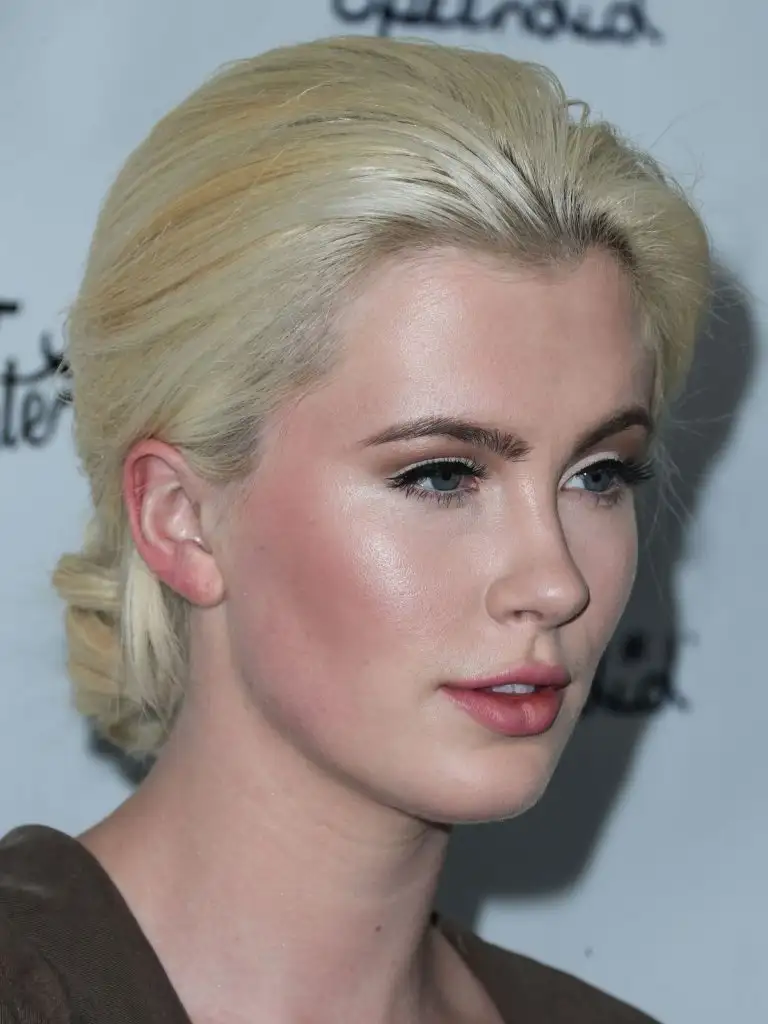 ireland-baldwin-attend-the-create-cultivate-s-speaker-celebration-in-los-angeles_1.webp