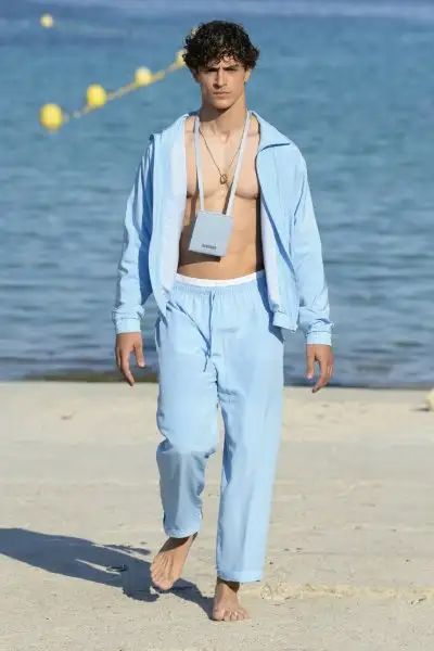 jacquemus_v_01-1530001723.webp
