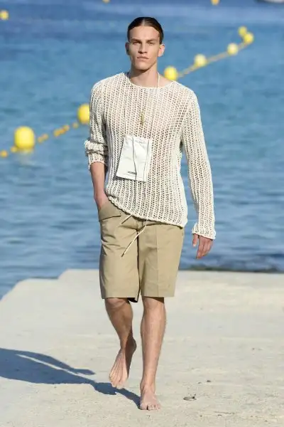 jacquemus_v_38-1530001962.webp