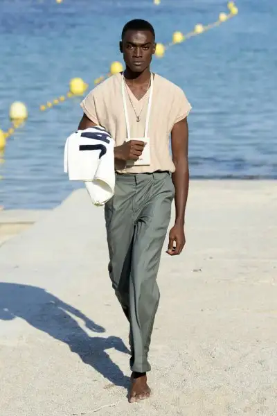 jacquemus_v_39-1530001977.webp