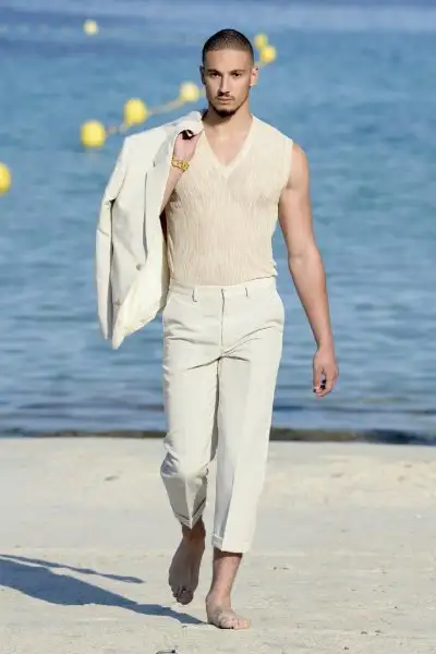 jacquemus_v_42-1530001991.webp