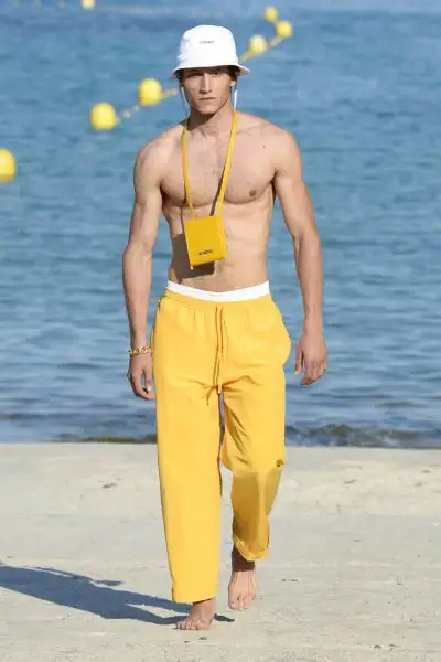 jacquemus_v_65-1530002151.webp