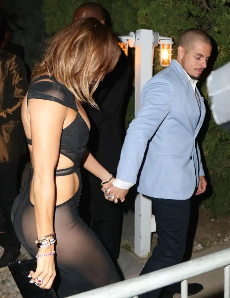 Jennifer-Lopez-Birthday-1OAK-NY-14.webp