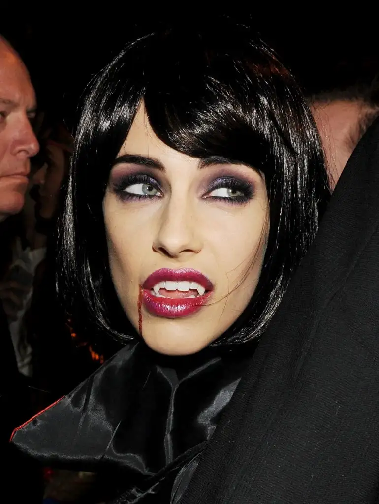 jessica-lowndes-casa-tequila-halloween-party-in-beverly-hills-october-2015_5.webp