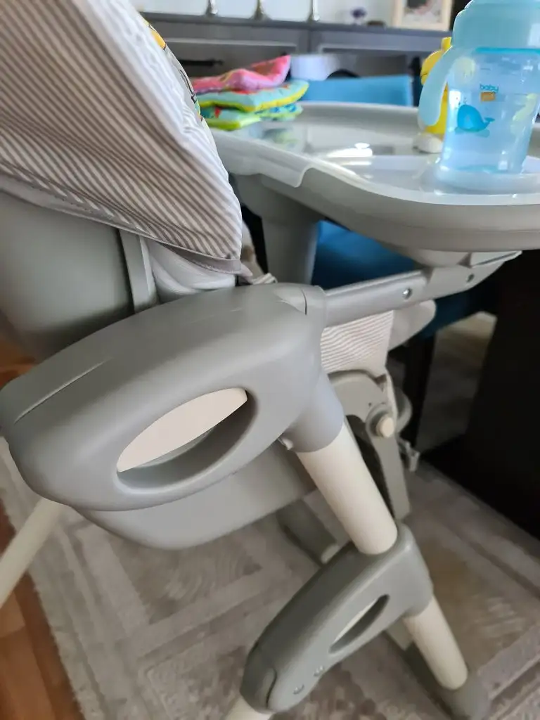 Joie Ayaklı Mama Sandalyesi.webp