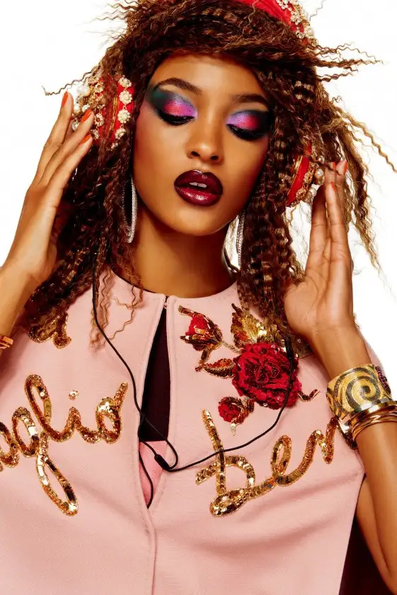 jourdan-dunn-by-giampaolo-sgura-vogue-japan-december-2015-02.yy_-561x840.webp