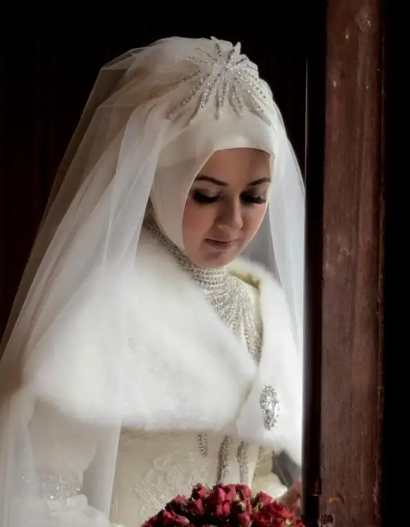 kapali_tesettur_turban_gelin_basi_2013_2014_modelleri_42.webp