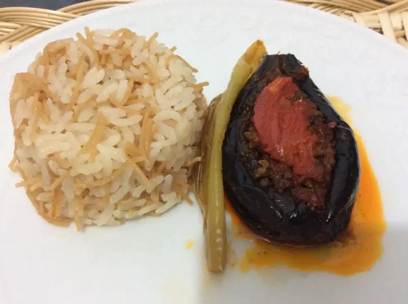 karnıyarık pilav.webp