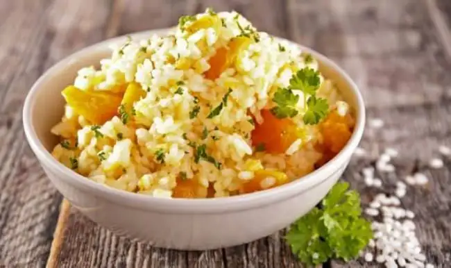 kasede-yemek-yemek-beyni-etkiliyor-h1456738765-8a47c4.webp