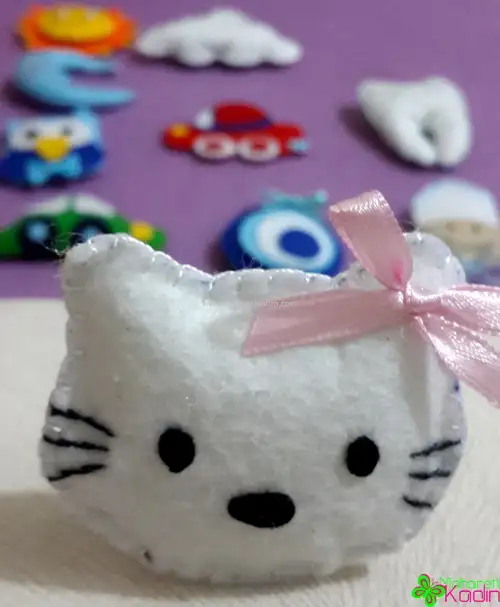 Keçe Hello Kitty Magnet.webp