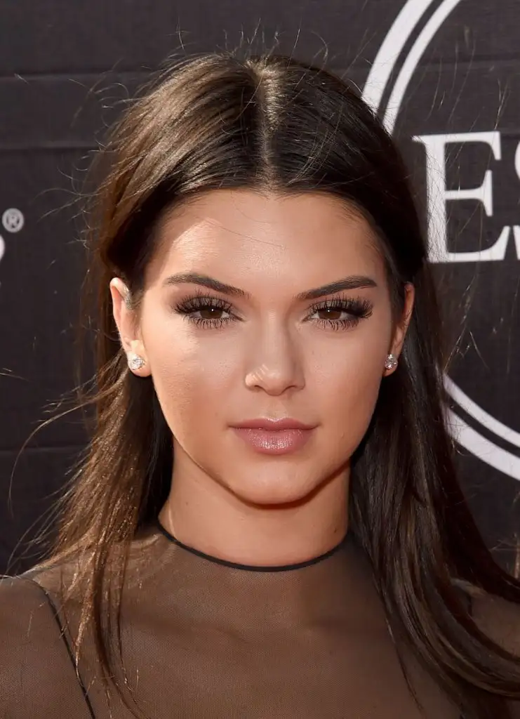 kendall-jenner-attends-the-2015-espys-in-los-angeles_1.webp