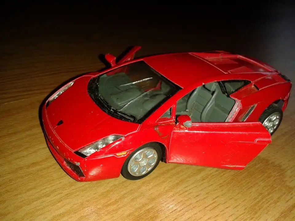 kırmızı porshe.webp