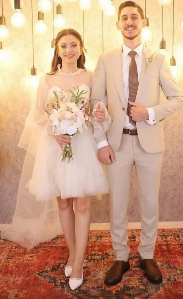 kısa wed2.webp