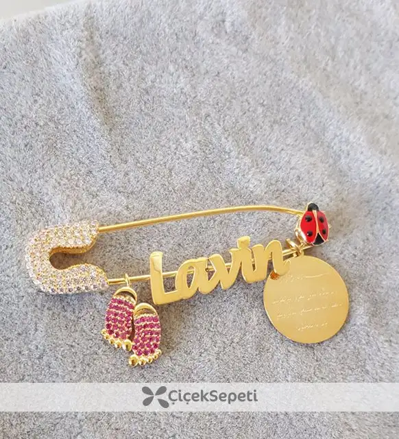 kisiye-ozel-gumus-bebek-ignesi-kc941121-1-1.webp