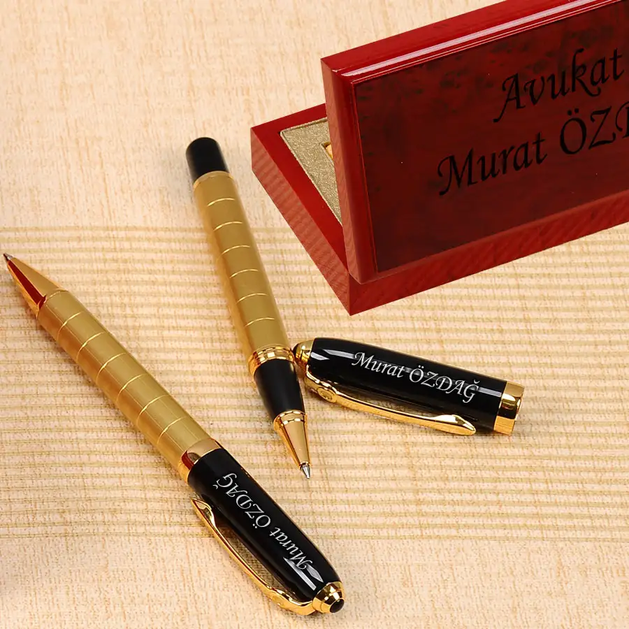 kisiye-ozel-lux-gold-kalem-seti.webp