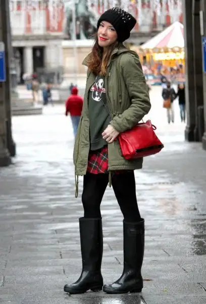 kislik-haki-parka-kombini-2015.webp