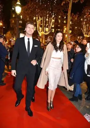 kivanc-tatlitug-sevgilisiyle-fotograf-paylasti-7623466_x_8135_300.webp