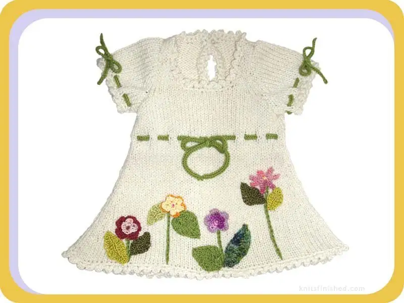 kız-bebek-için-örgü-elbise-modeli.webp