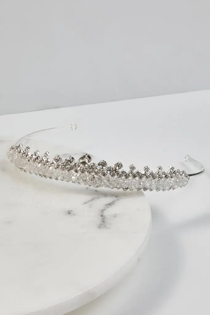 kristal-tasli-prenses-gelin-taci-gelin-taci-oleg-cassini-15686-72-B.webp