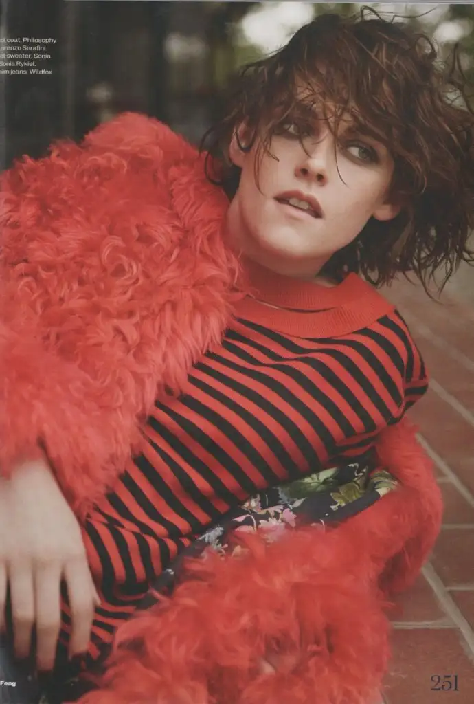 kristen-stewart-poses-for-elle-uk-magazine-september-2015_6.webp
