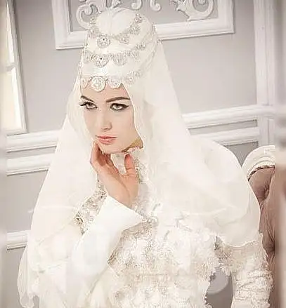 Kullanışlı-Tesettür-Gelin-Başı-Modelleri.webp