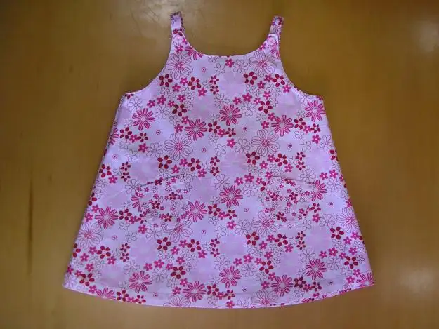 kumaş-yazlık-bebek-elbiseleri.webp