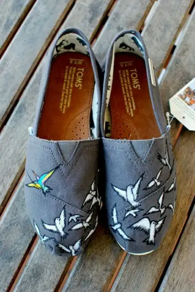 kuş-figürlü-espadrilles-ayakkabı-modeli.webp