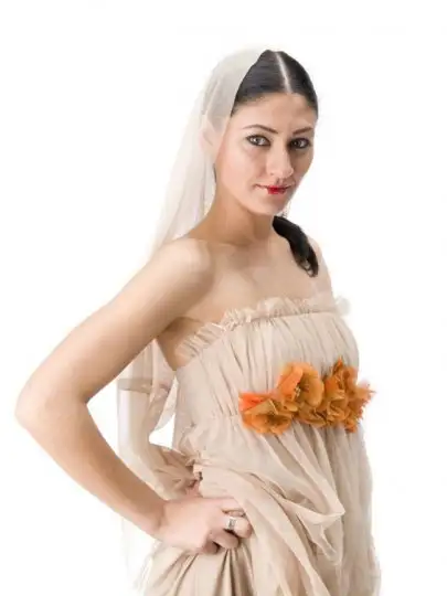 l-elif-sumbul-sert-h5c2c.webp