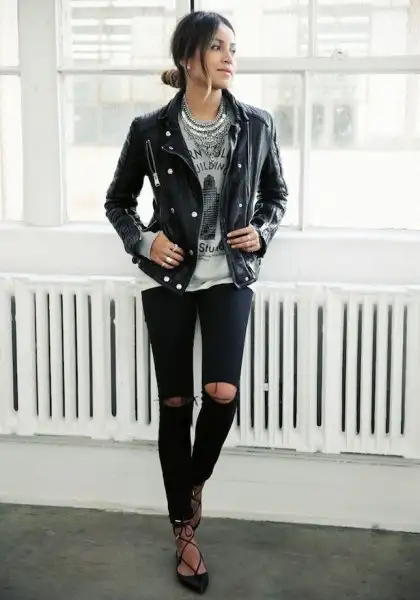 lace-up-flats-casual.webp