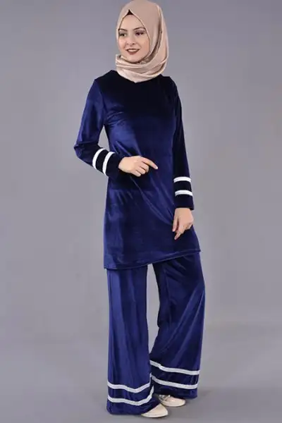 Lacivert-Tunik-Pantolon-Kadife-İkili-Kombin.webp