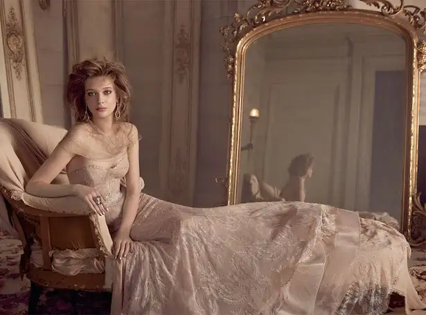lazaro-bridal-spring-2015-wedding-dresses-4.webp