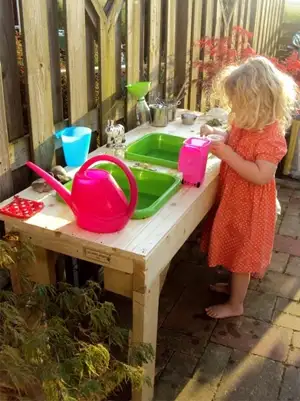 Les-outils-du-jardinier.webp
