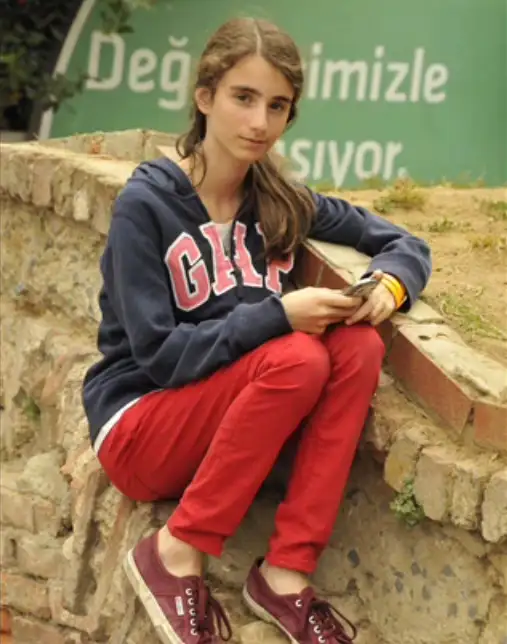 LIDYA_AKDAG-4.webp