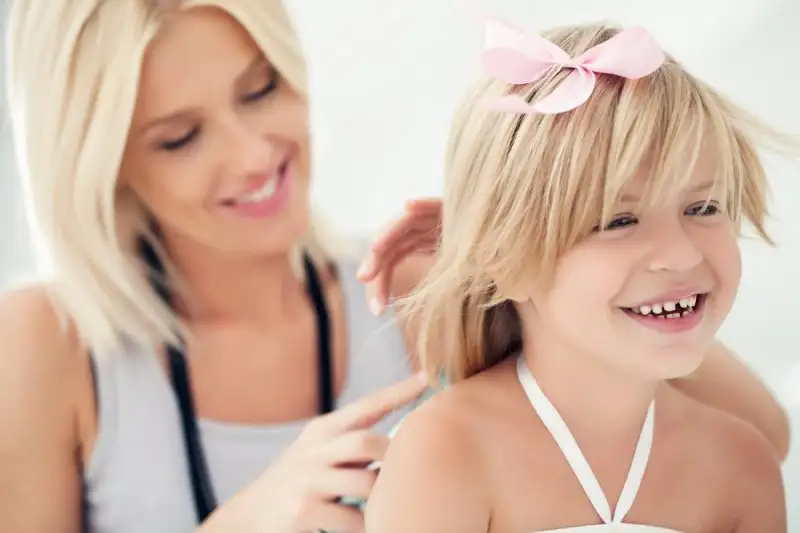 Lionesse-Tips-to-Care-for-Your-Childs-Hair-Combing.webp