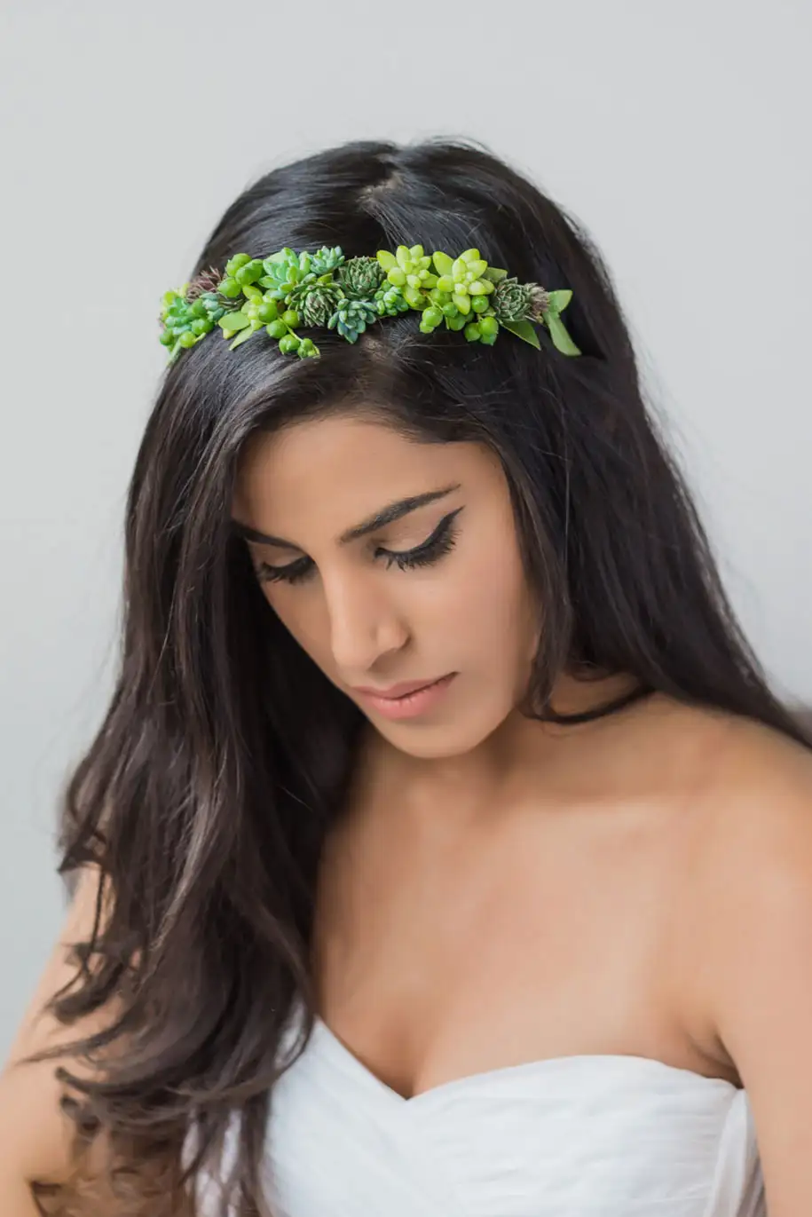 living-plant-succulent-jewelry-susan-mcleary-passionflower-9.webp